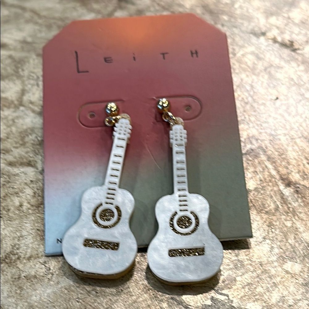 ✨ Leith Dangle Guitar Earrings - White and Gold, New With Tag